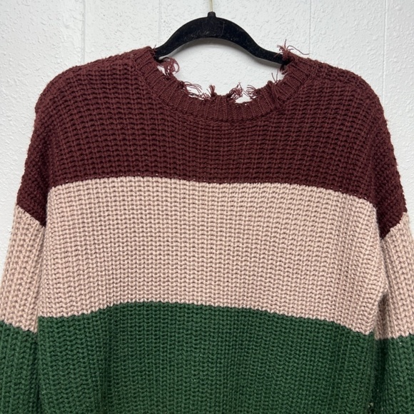 Love Tree Distressed Bohemian Womens Sweater Small Chic Chaotic Academia - Picture 8 of 12